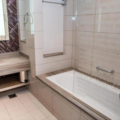 Damac Paramount, Business Bay