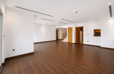 District 8, Jumeirah Park, Dubai